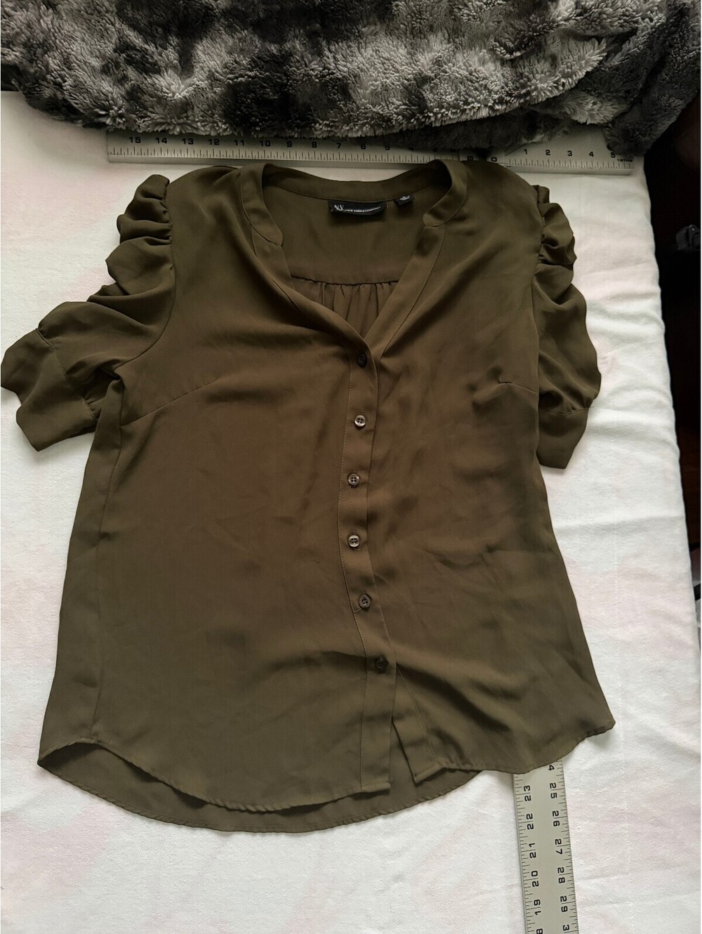 New York and Company Olive Puff Sleeve Button Front Blouse